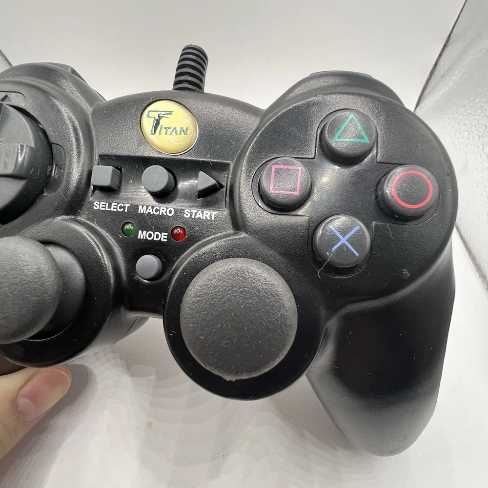 Titan Playstation 1 & 2 Advanced Wired Black Controller PS1 PS2 Tested & Working